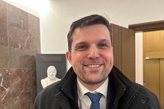 Turek obsadil „jeho“ kancelář. „Jde jim jen o kšefty,“ rozčiluje se exministr